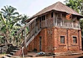HRH Ogbuefi Ojiako Ezenne House